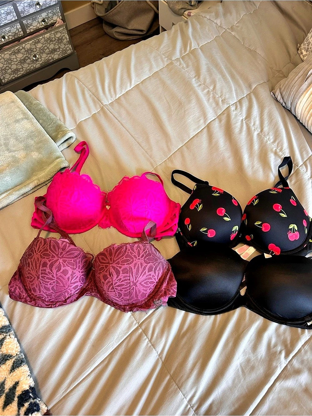 Victoria's Secret Four-Bra Set Pink & Black Floral